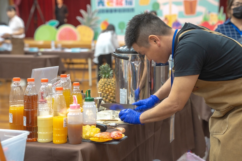2024. 國產水果手搖飲競賽