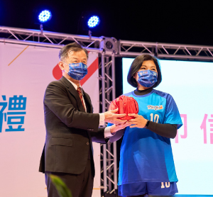 全國的當選候選人的就職典禮