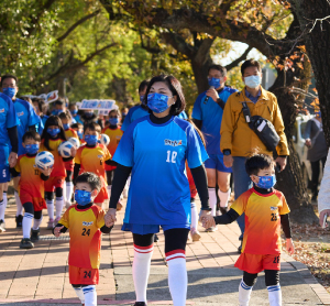 全國的當選候選人的就職典禮