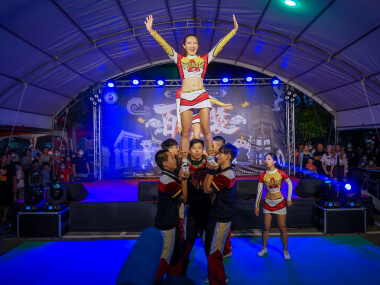 亞大競賽啦啦隊